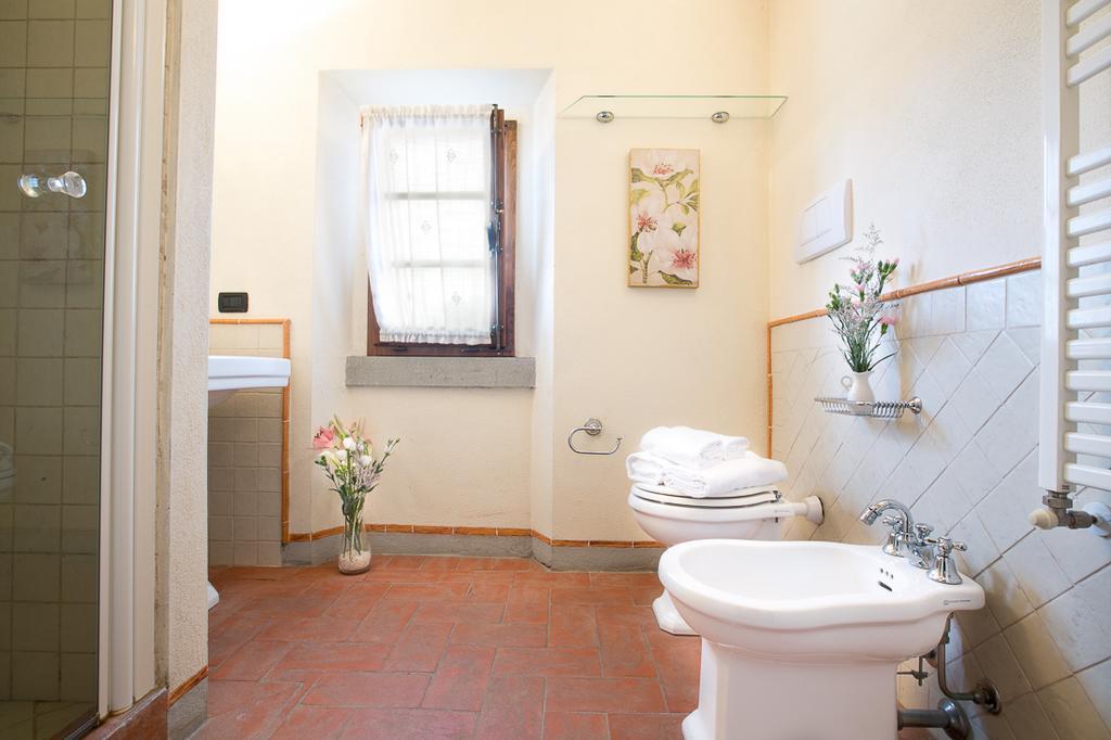 Agriturismo Il Pintello サン・カシャーノ・イン・ヴァル・ディ・ペーザ エクステリア 写真
